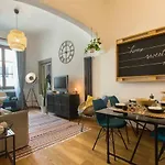 Step To Duomo And All The Sights From Refurbished Apartment